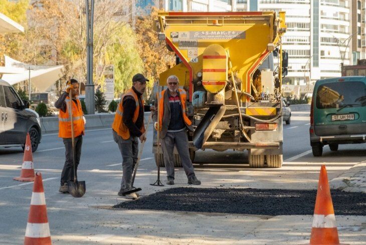 Pavimentação e drenagem de águas pluviais: guia técnico para projetos